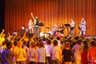 KONCERT ŠKOLA PÍSNIČKOU S KAPELOU V KD LÁDVÍ